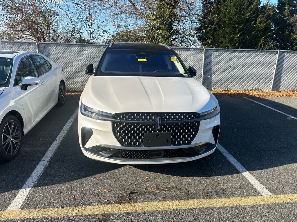 Certified 2024 Lincoln Nautilus Reserve SUV