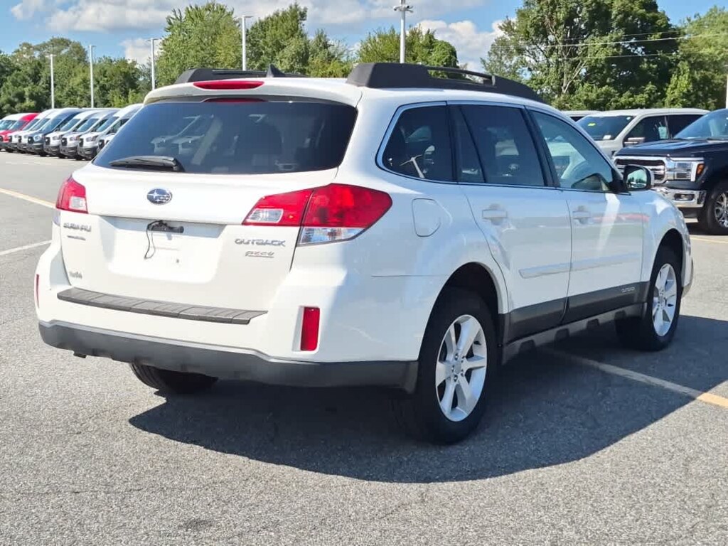 Used 2014 Subaru Outback 2.5i Premium (CVT) SUV
