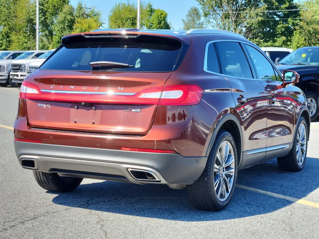 2016 Lincoln MKX Reserve photo 3