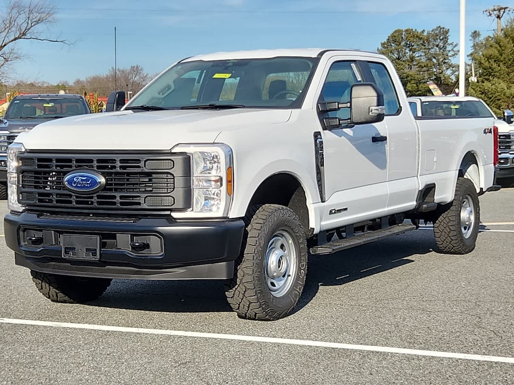 New 2025 Ford Super Duty F-250 SRW XL 4WD Supercab 8 Box 4WD SuperCab 8 Box