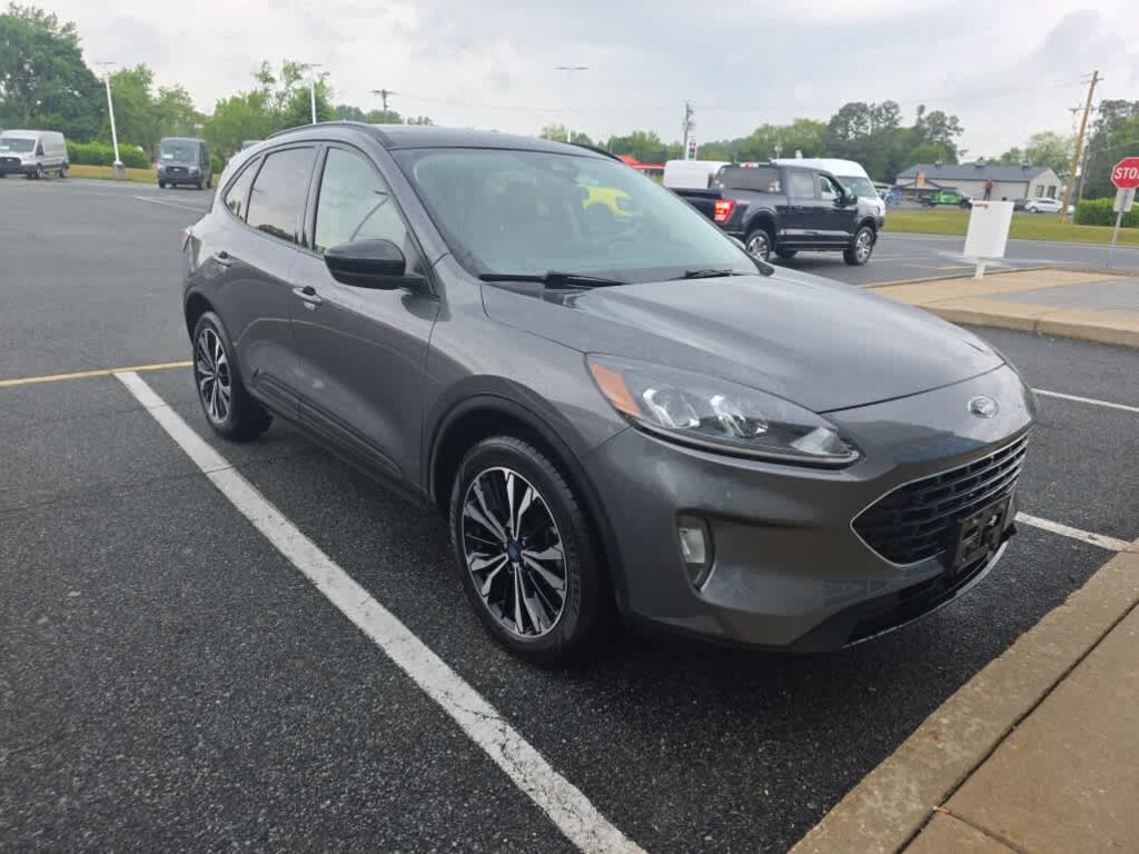 Used 2022 Ford Escape SEL SUV