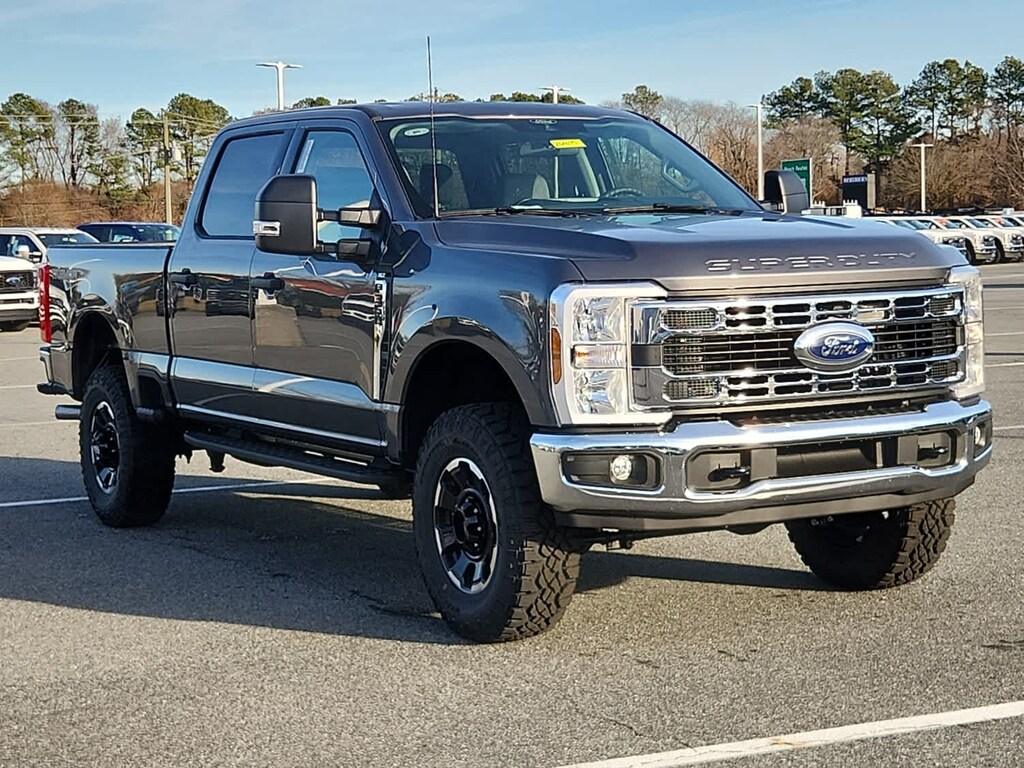 New 2026 Ford Super Duty F-350 SRW XLT