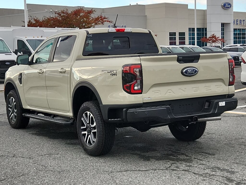 New 2025 Ford Ranger Lariat 4WD Supercrew 5 Box 4WD SuperCrew 5 Box