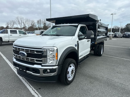 2023 Ford F-450 Chassis XL 4WD Reg Cab 169 WB 84 CA Truck Regular Cab