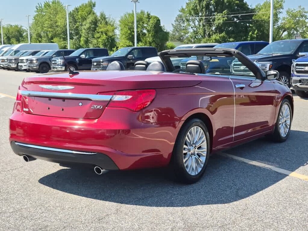 Used 2013 Chrysler 200 Limited Convertible