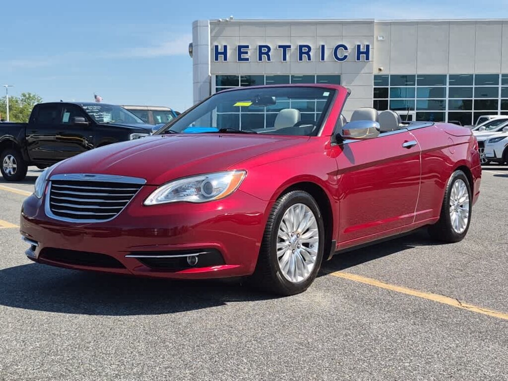 Used 2013 Chrysler 200 Limited Convertible