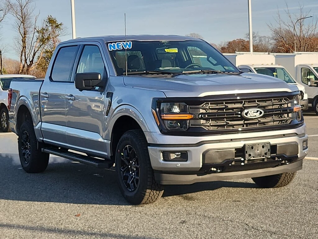 New 2025 Ford F-150 XLT