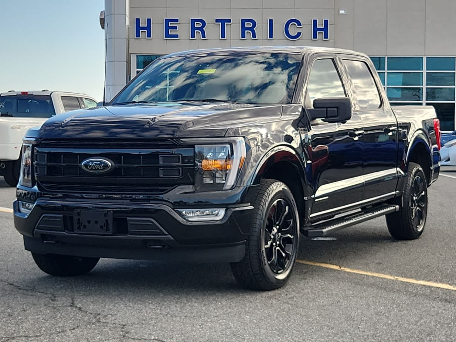 2022 Ford F-150 Lariat photo 3