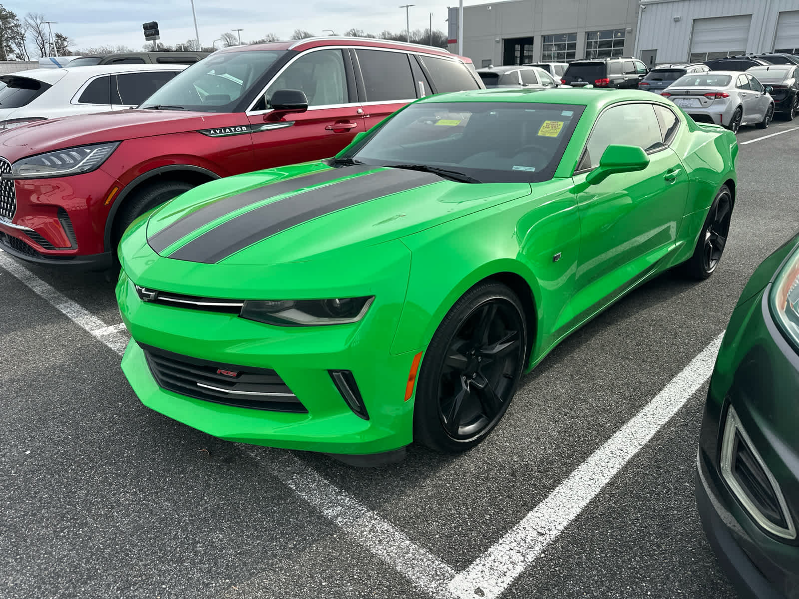 2017 Chevrolet Camaro 2LT photo 2
