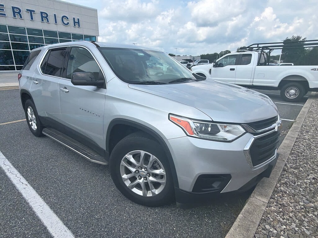 Used 2021 Chevrolet Traverse LS w/1LS SUV
