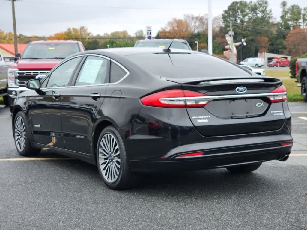 Used 2018 Ford Fusion Hybrid Sedan
