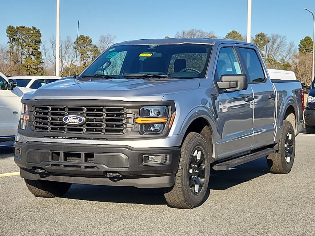 New 2025 Ford F-150 STX 4WD Supercrew 5.5 Box 4WD SuperCrew 5.5 Box