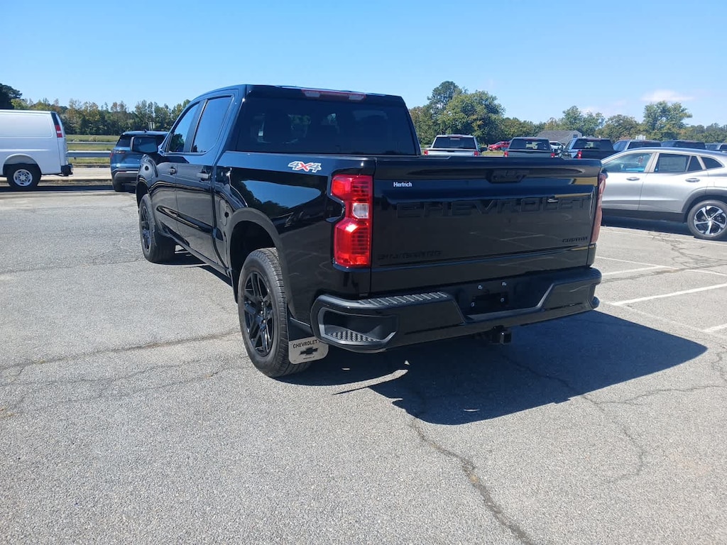 Used 2022 Chevrolet Silverado 1500 Custom Truck Crew Cab