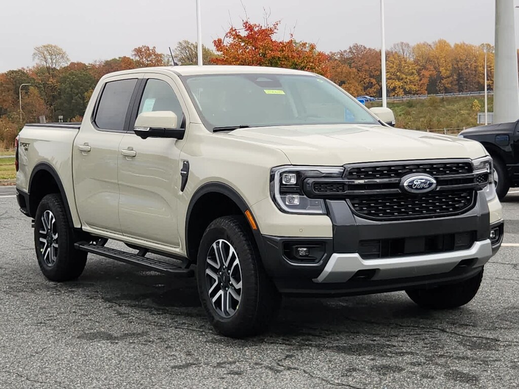 New 2025 Ford Ranger Lariat 4WD Supercrew 5 Box 4WD SuperCrew 5 Box