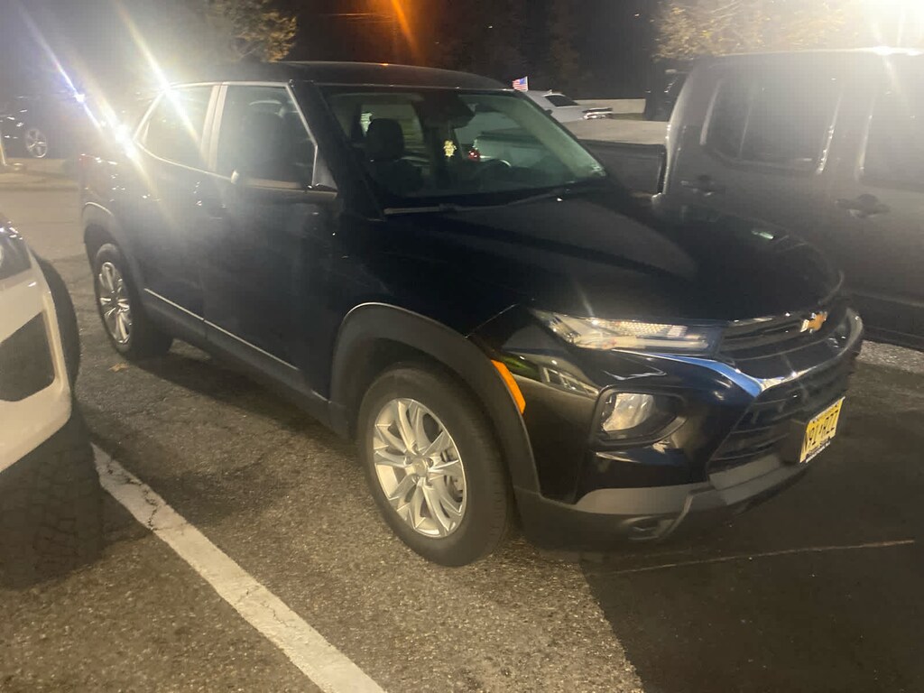 Used 2023 Chevrolet Trailblazer LS SUV