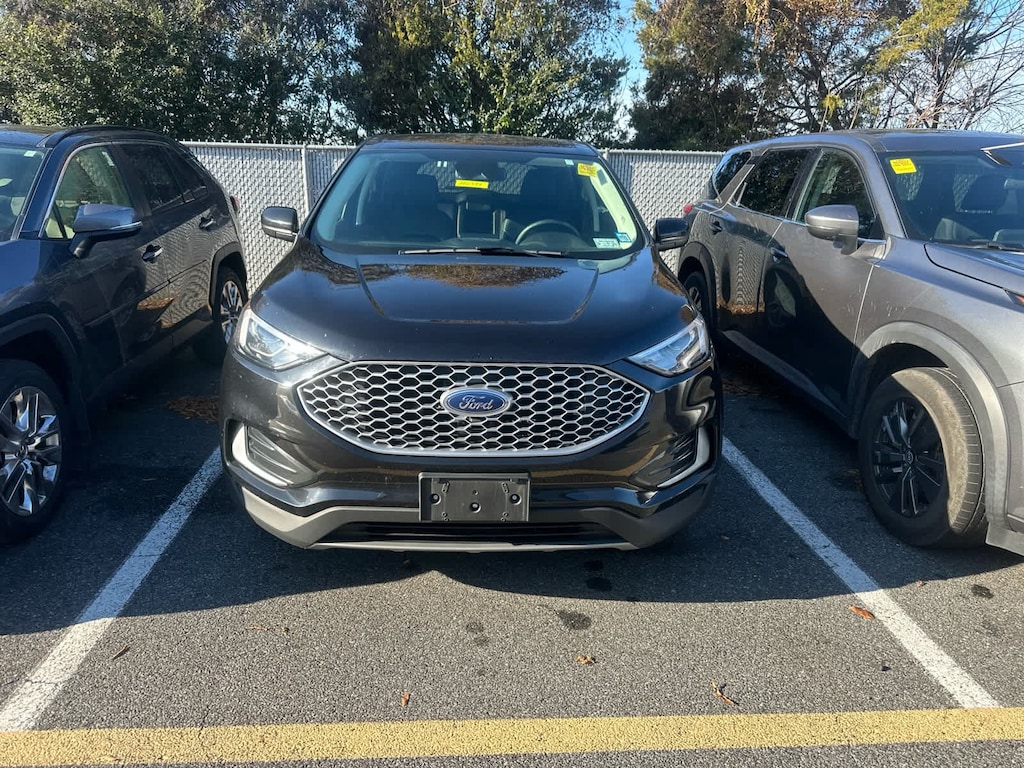 Certified 2024 Ford Edge SUV