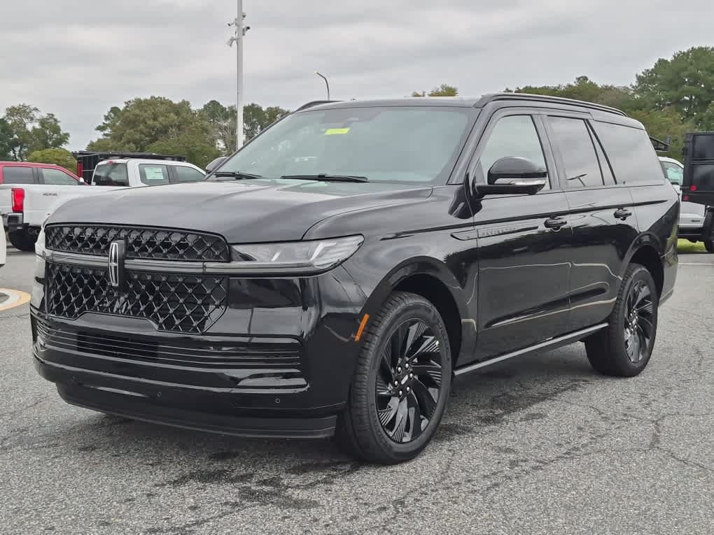 2027 Lincoln Navigator