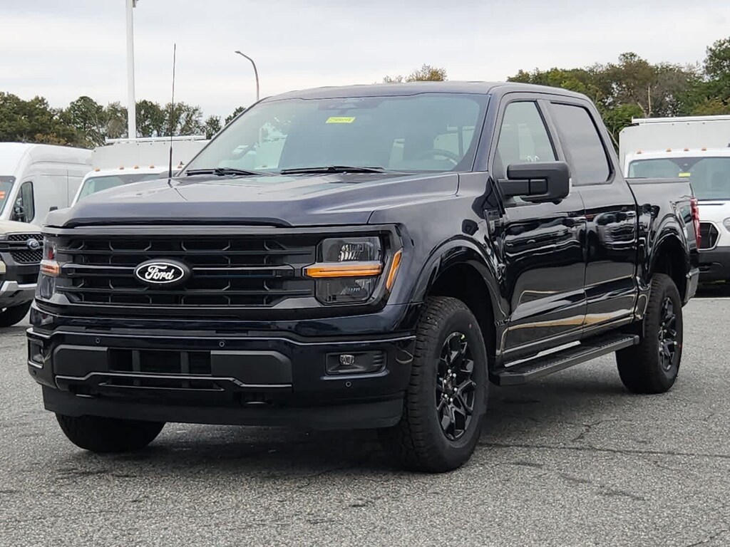 New 2025 Ford F-150 XLT