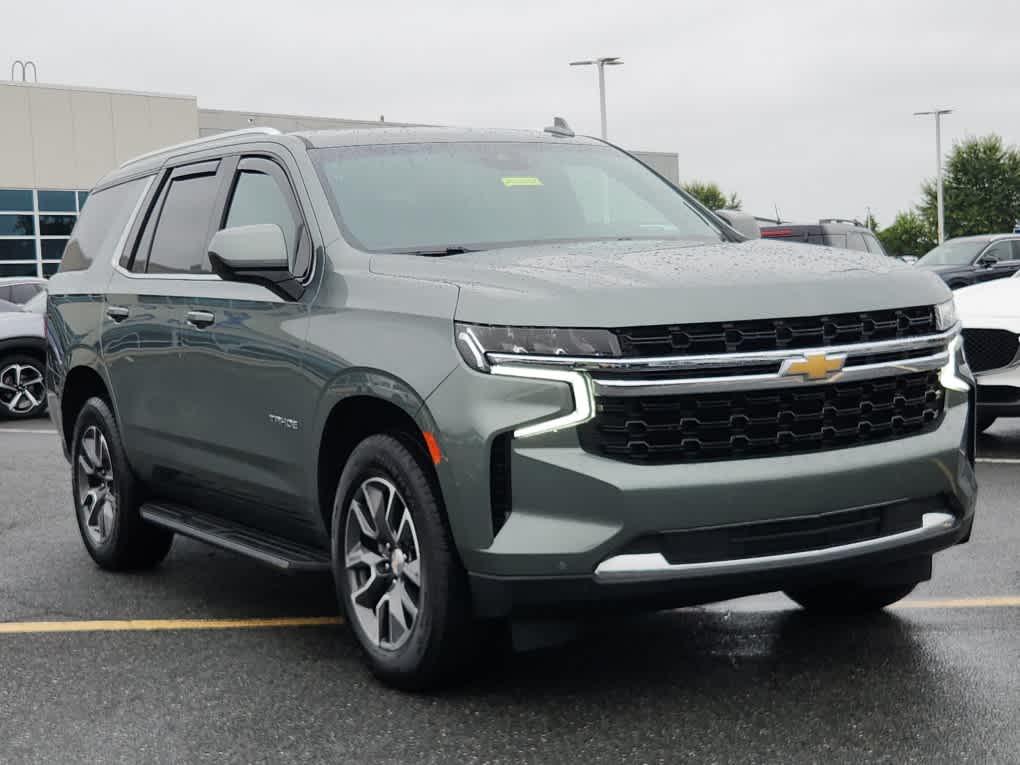 2023 Chevrolet Tahoe LS photo 2