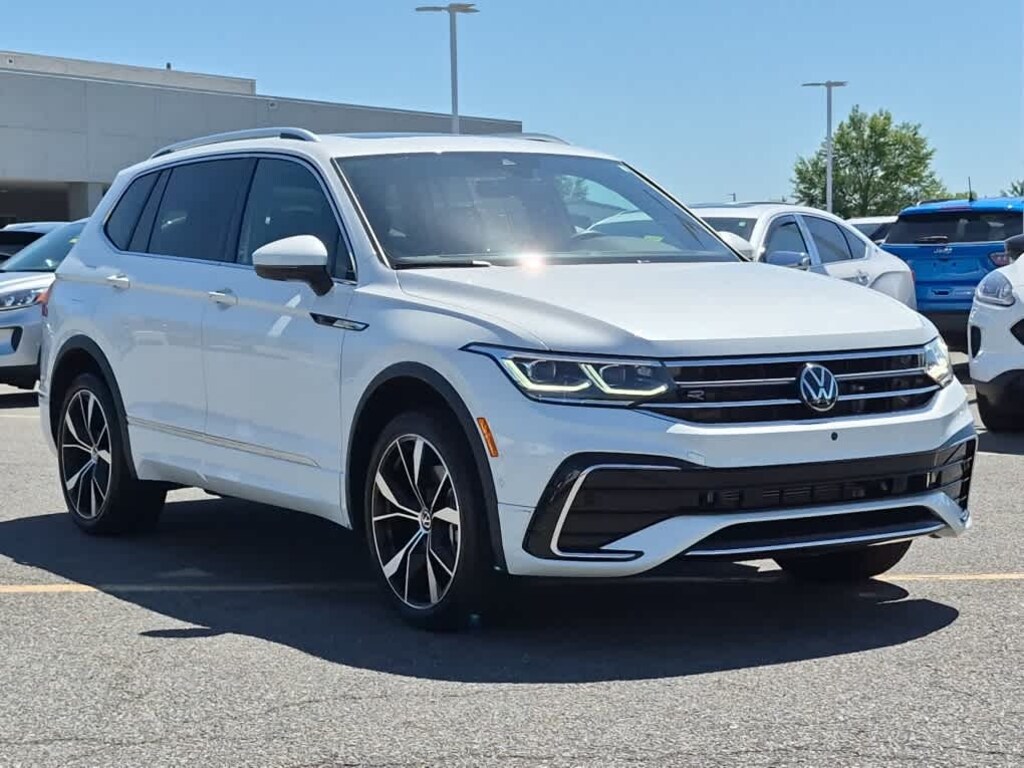 Used 2024 Volkswagen Tiguan 2.0T SEL R-Line SUV