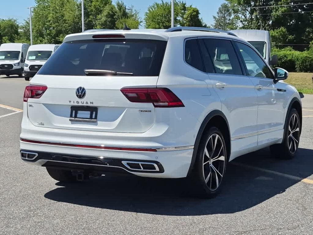 Used 2024 Volkswagen Tiguan 2.0T SEL R-Line SUV