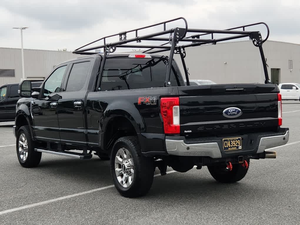 2018 Ford F-250 Lariat photo 4