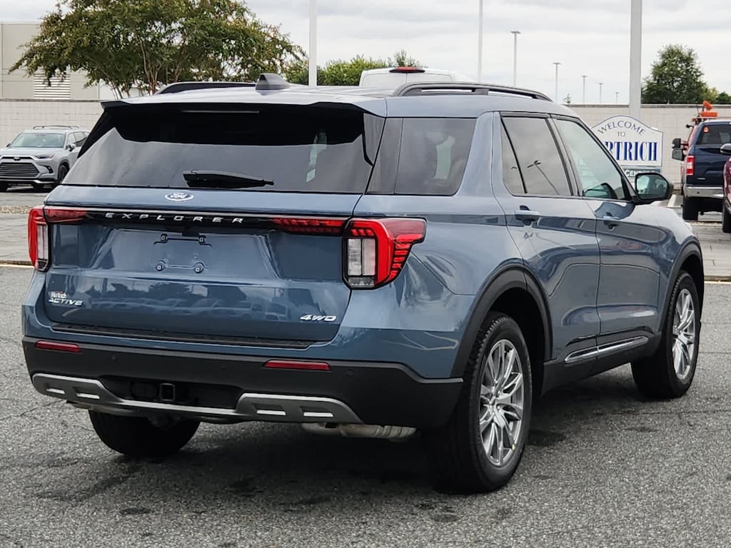 New 2025 Ford Explorer Active 4WD