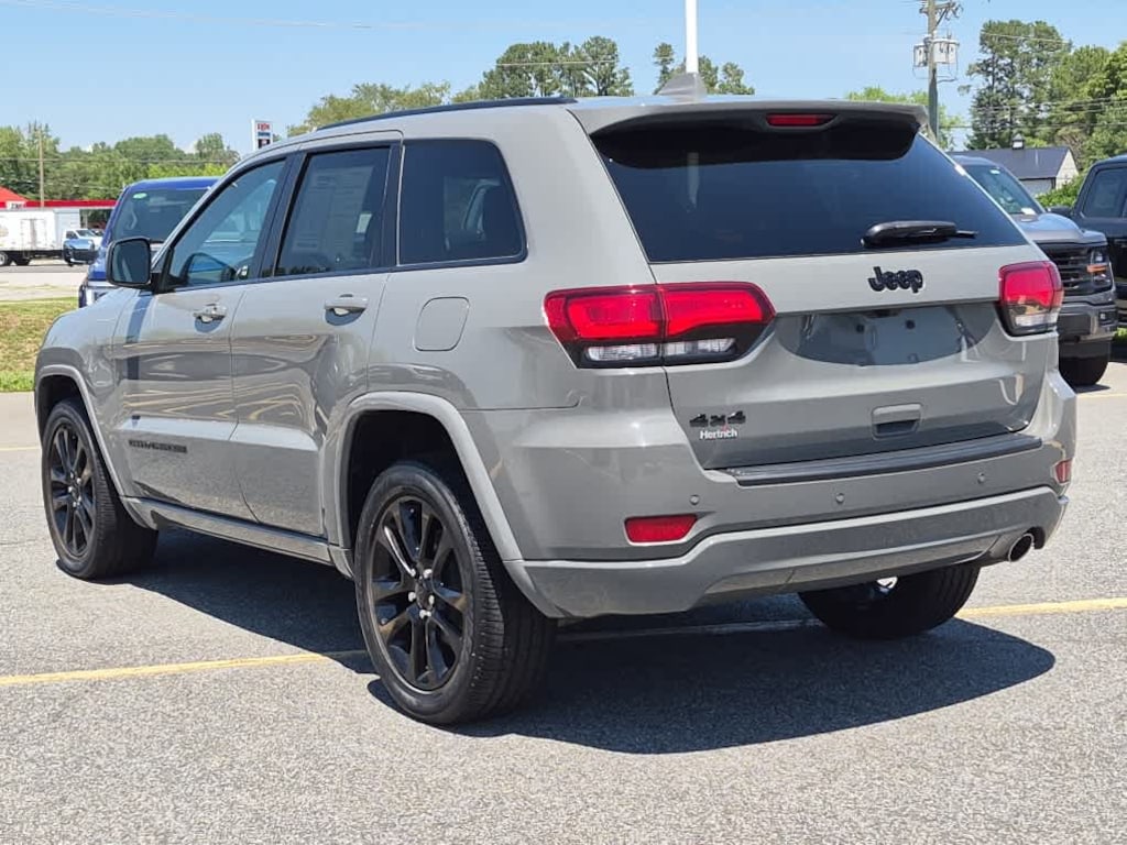 Used 2020 Jeep Grand Cherokee Altitude SUV