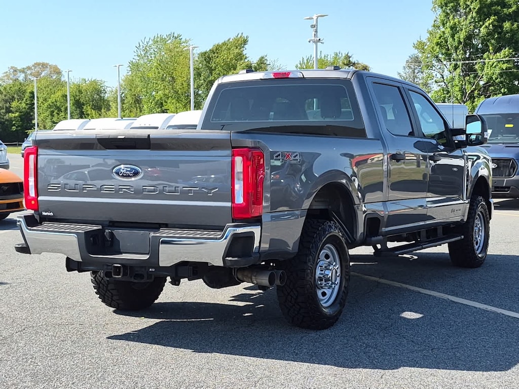 Used 2024 Ford F-250 Truck Crew Cab