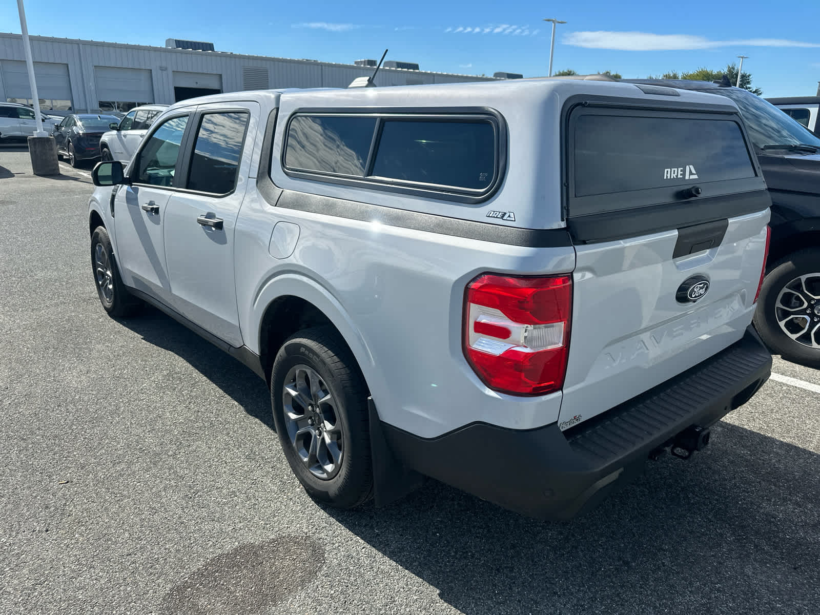 2025 Ford Maverick XLT photo 2