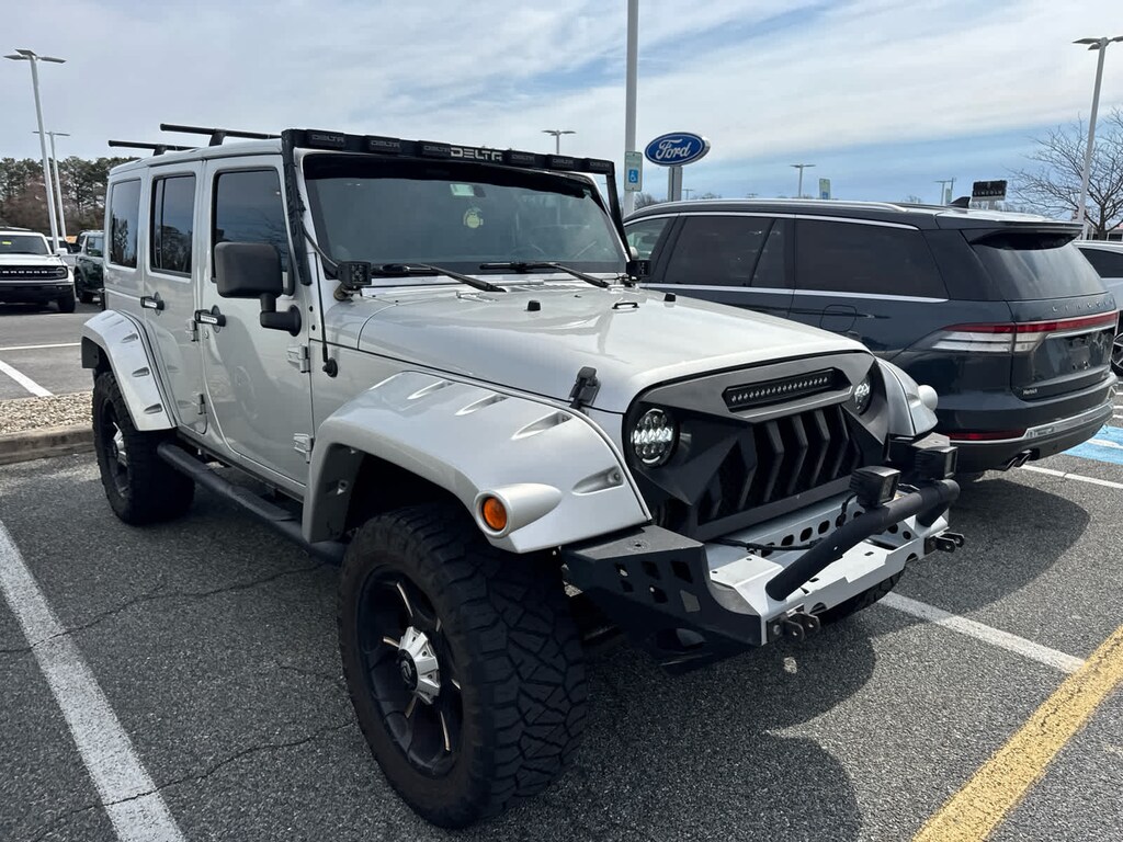 Used 2011 Jeep Wrangler Unlimited Sahara SUV
