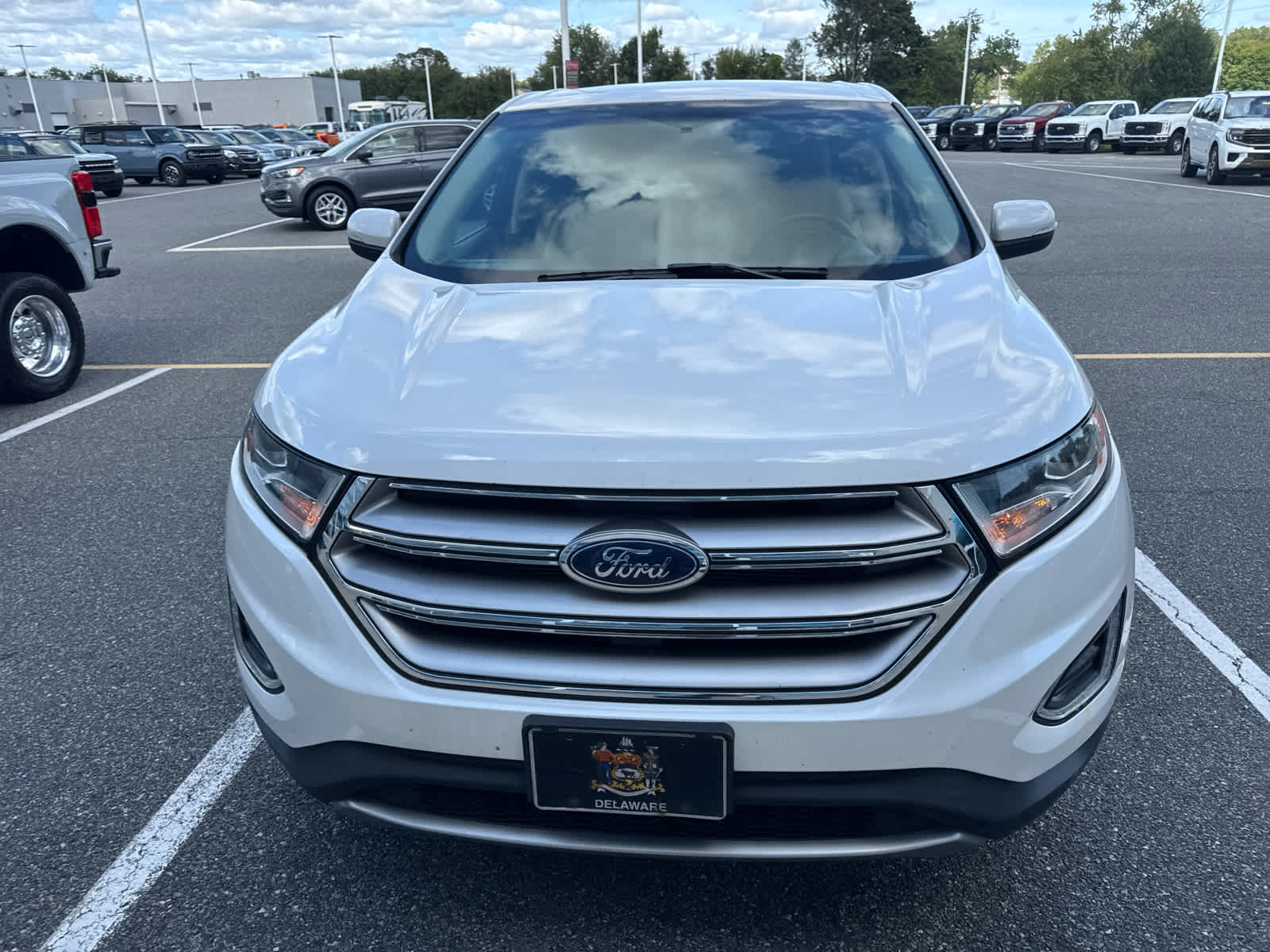 2015 Ford Edge SEL photo 2