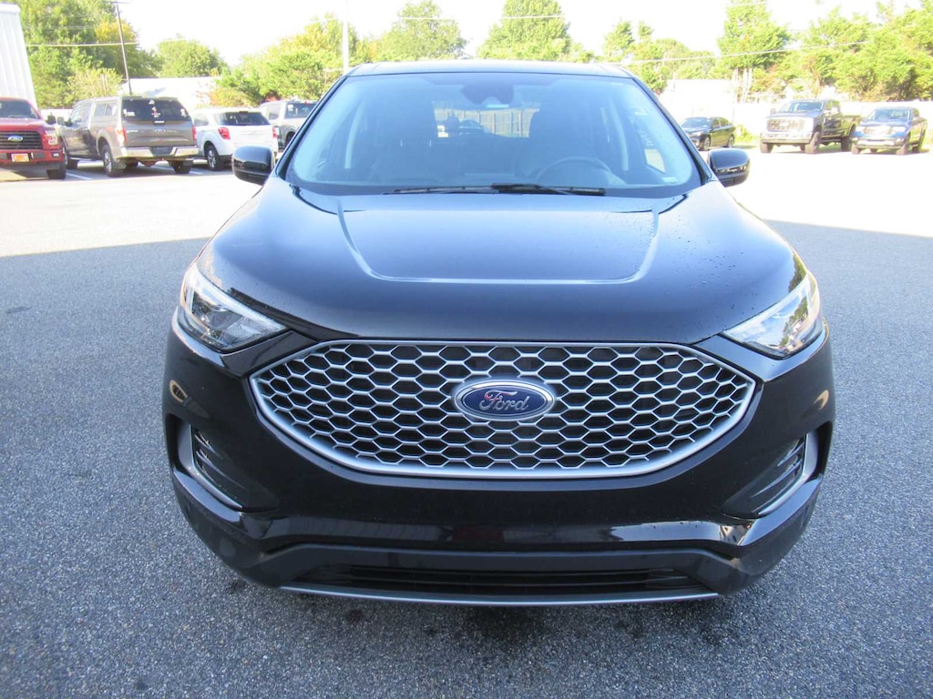 Used 2024 Ford Edge SEL SUV
