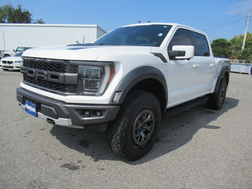 Used 2022 Ford F-150 Raptor 4WD Supercrew 5.5 Box Truck SuperCrew Cab