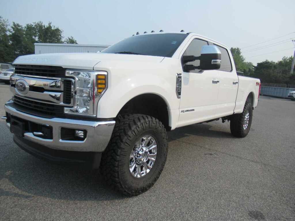 Used 2019 Ford Super Duty F-250 Pickup XLT 4WD Crew Cab 6.75 Box Truck Crew Cab