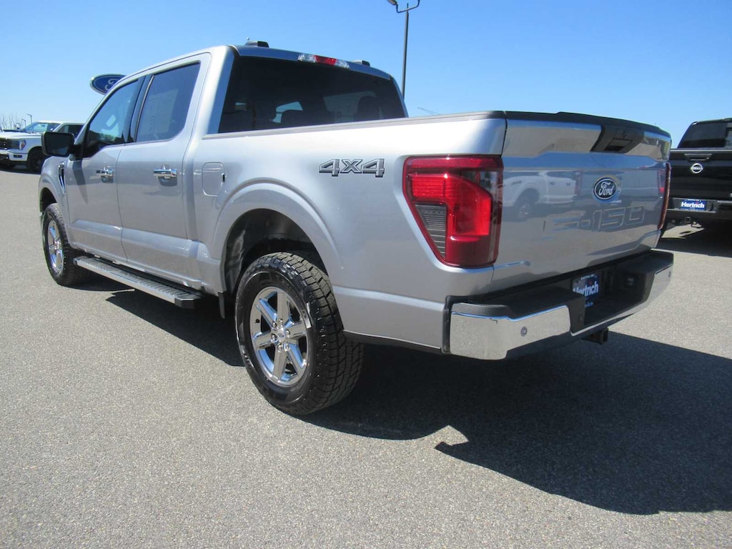 Used 2025 Ford F-150 XLT 4WD Supercrew 5.5 Box Truck SuperCrew Cab