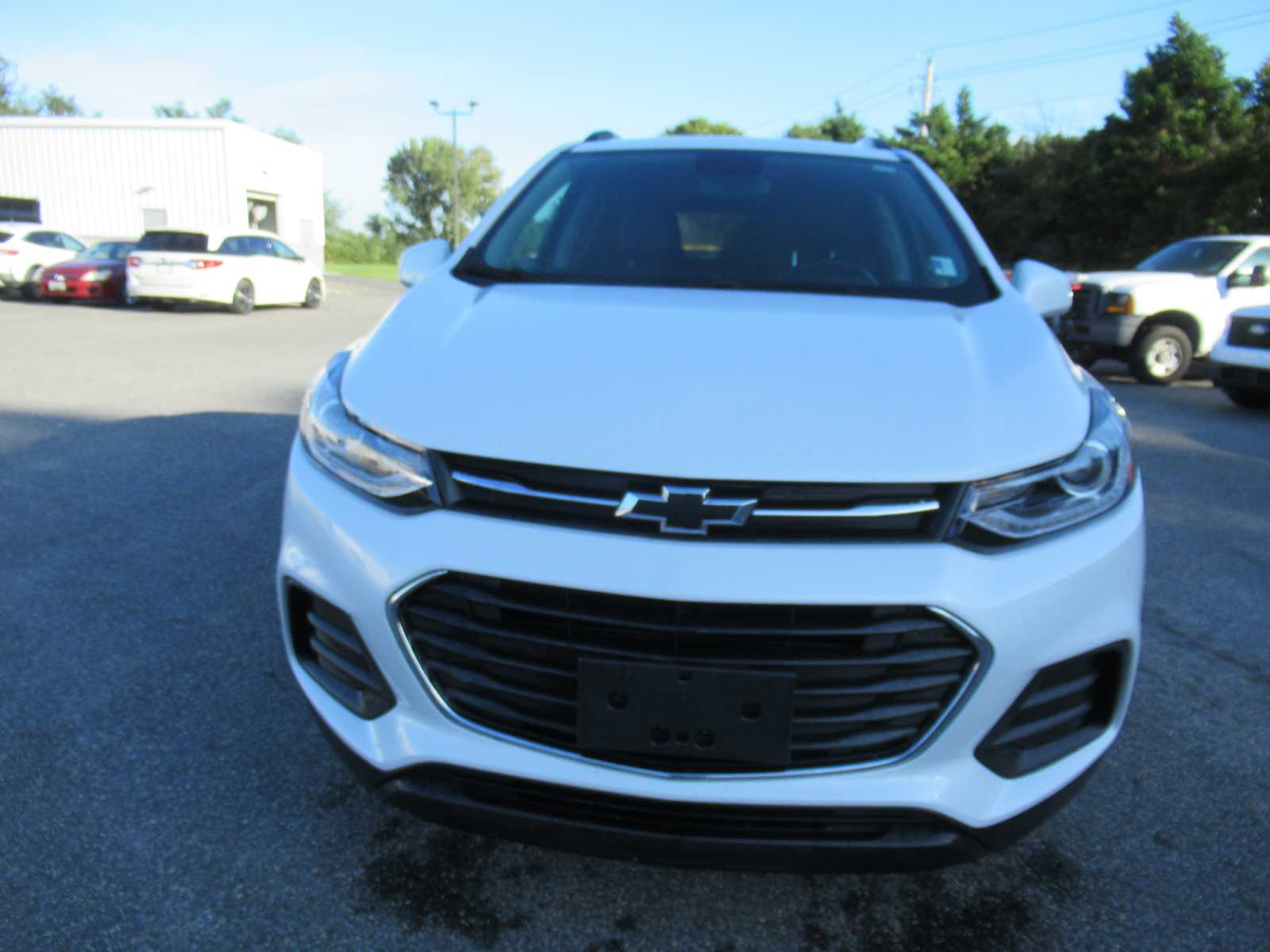 2022 Chevrolet Trax LT photo 2