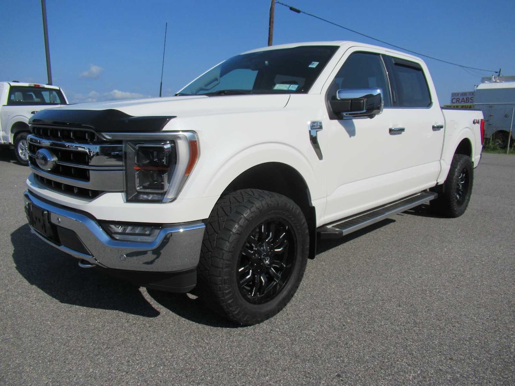 Used 2022 Ford F-150 Lariat 4WD Supercrew 5.5 Box Truck SuperCrew Cab