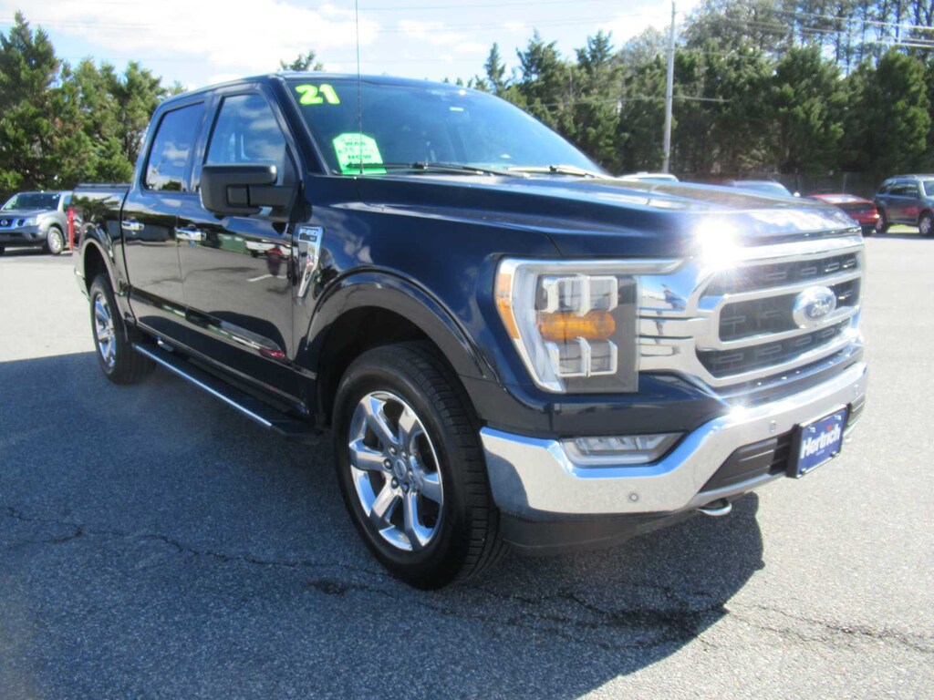Used 2021 Ford F-150 XLT 4WD Supercrew 5.5 Box Truck SuperCrew Cab