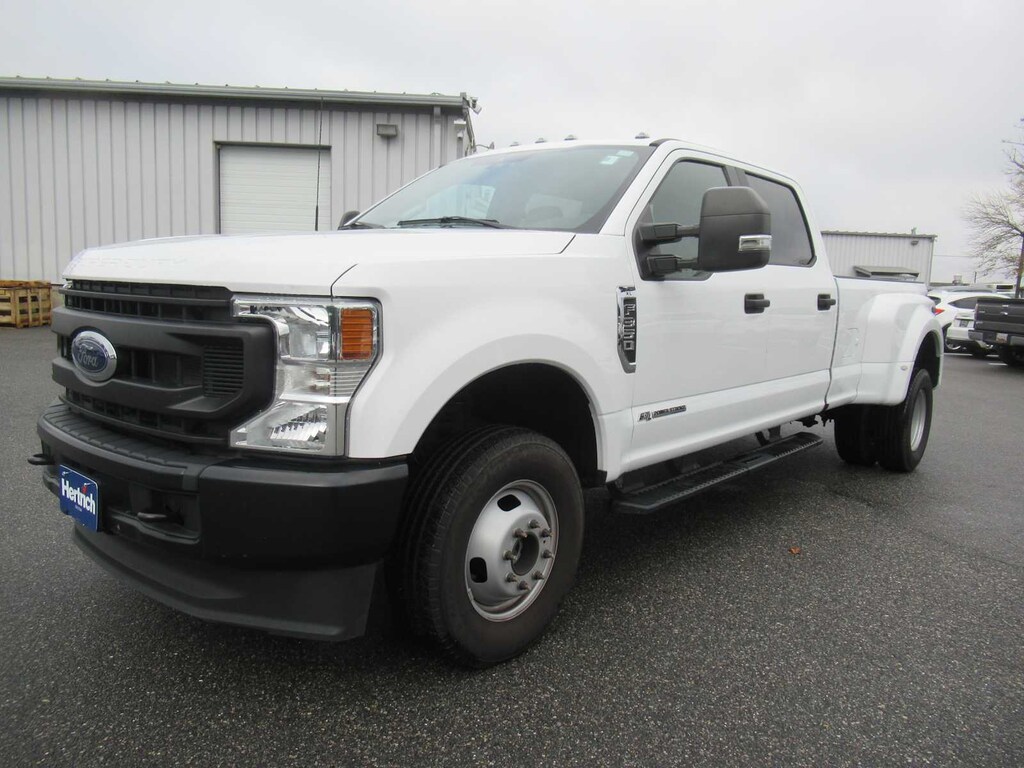 Certified 2022 Ford Super Duty F-350 DRW XL 4WD Crew Cab 8 Box Truck Crew Cab