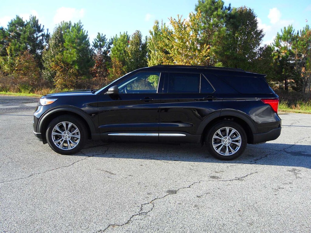 Used 2022 Ford Explorer XLT SUV