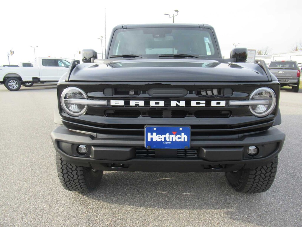 New 2025 Ford Bronco Outer Banks SUV