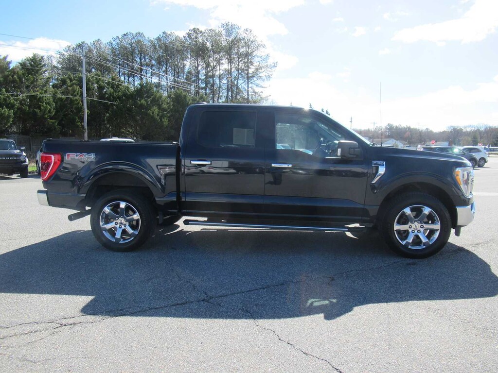 Used 2021 Ford F-150 XLT 4WD Supercrew 5.5 Box Truck SuperCrew Cab