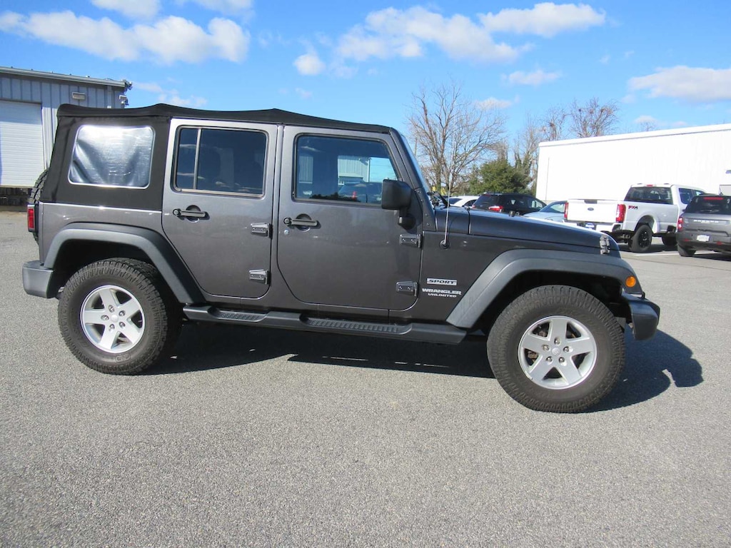 Used 2016 Jeep Wrangler Unlimited Sport SUV