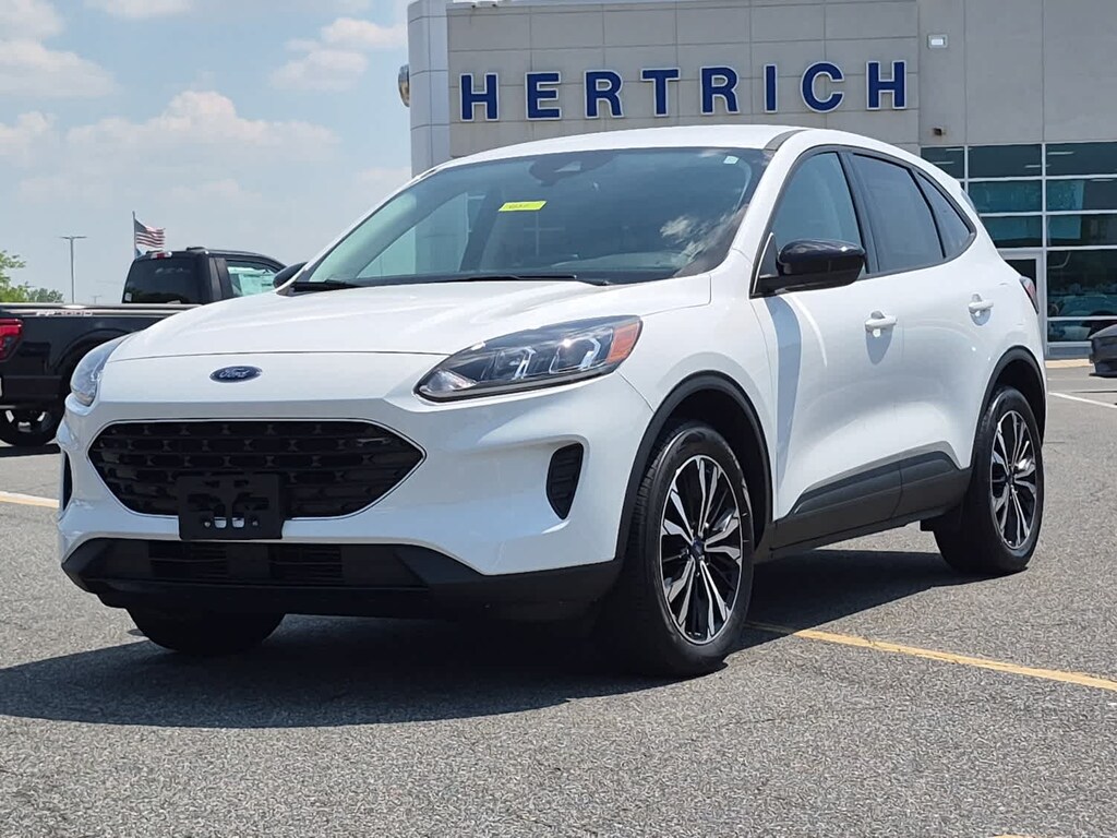 Used 2022 Ford Escape SE SUV