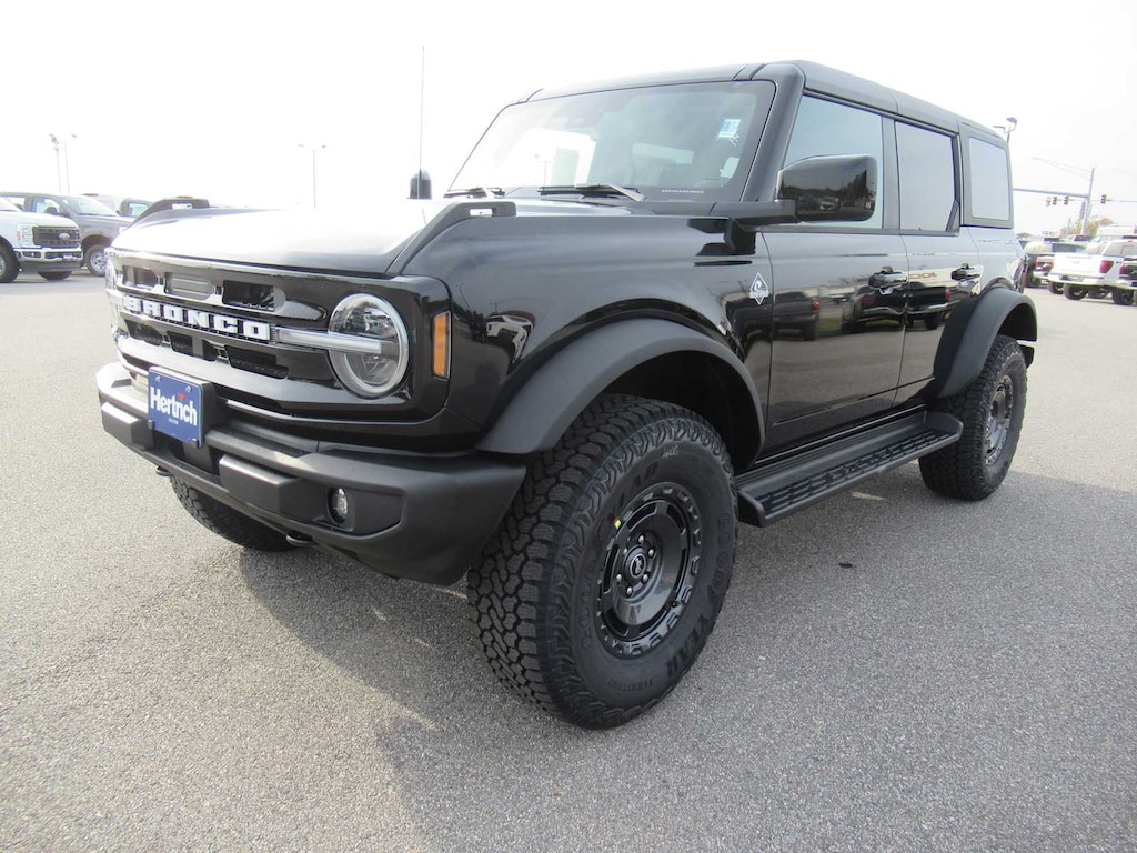 New 2025 Ford Bronco Outer Banks SUV