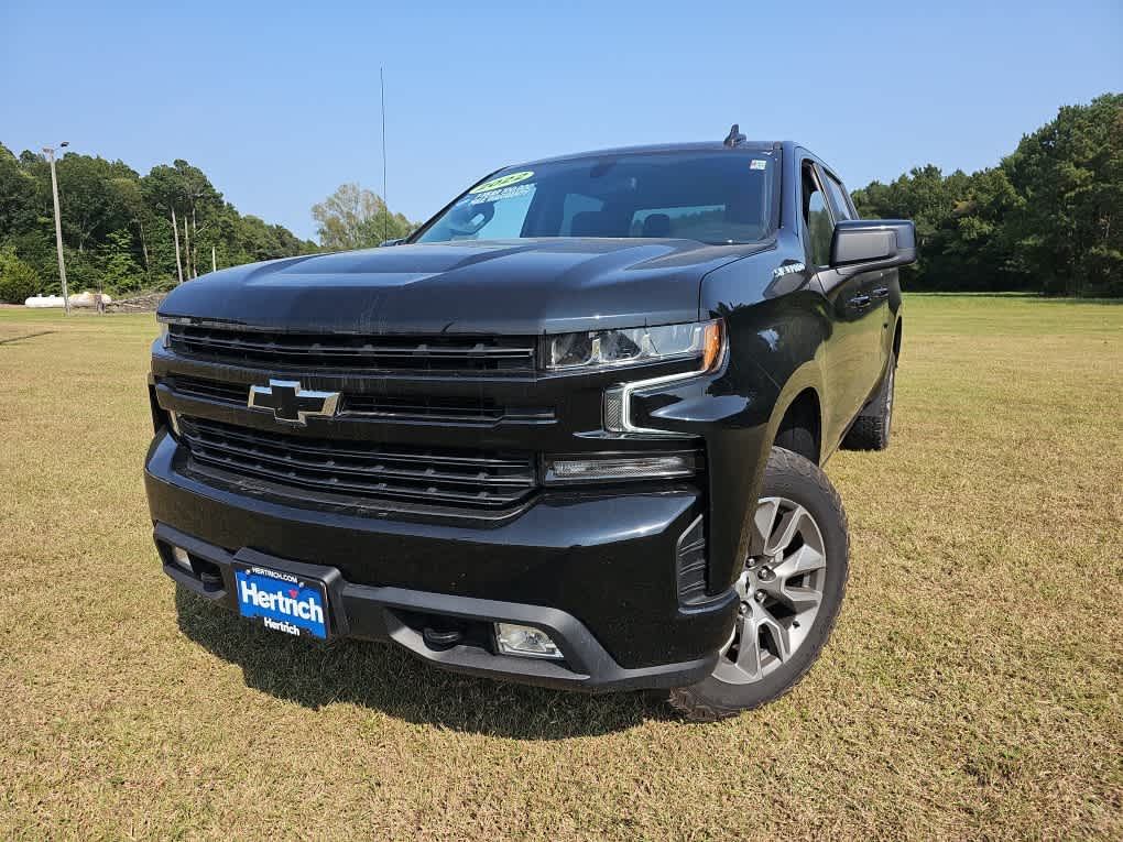 2022 Chevrolet Silverado 1500 RST photo 2