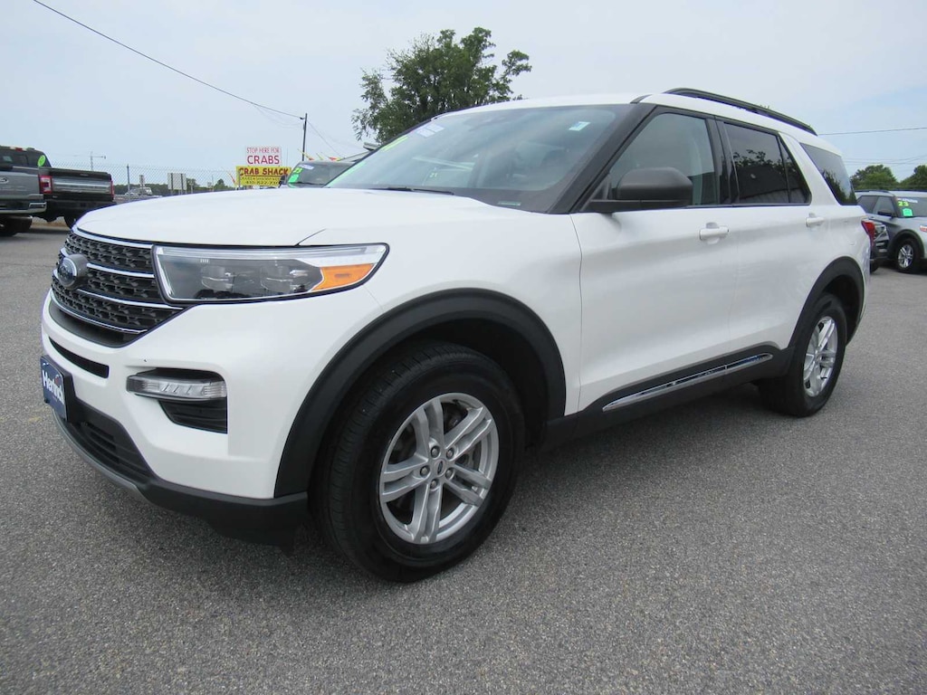 Certified 2024 Ford Explorer XLT SUV