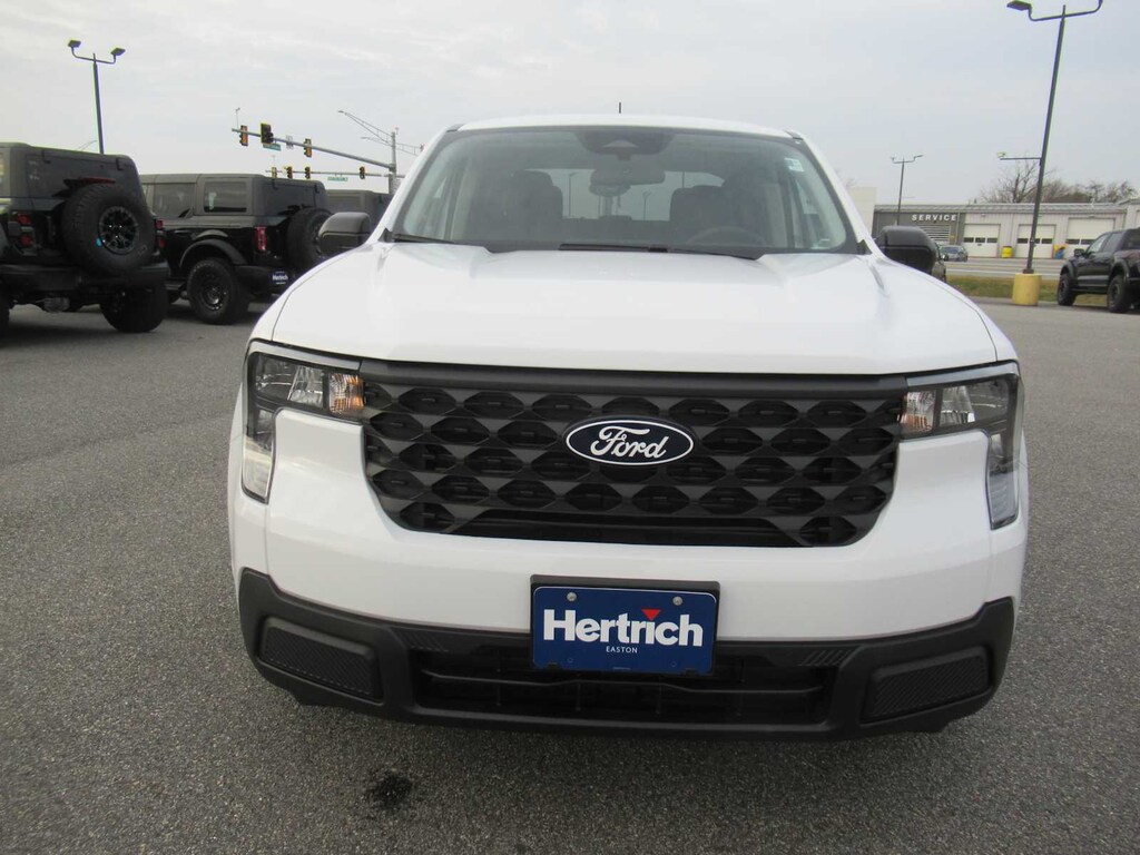 New 2025 Ford Maverick XL Truck SuperCrew