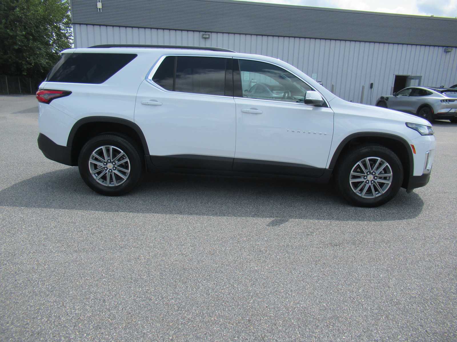 2023 Chevrolet Traverse Cloth photo 4